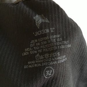 Jolyn Jackson II in size 32.