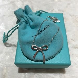 Tiffany & Co. Bow pendant necklace