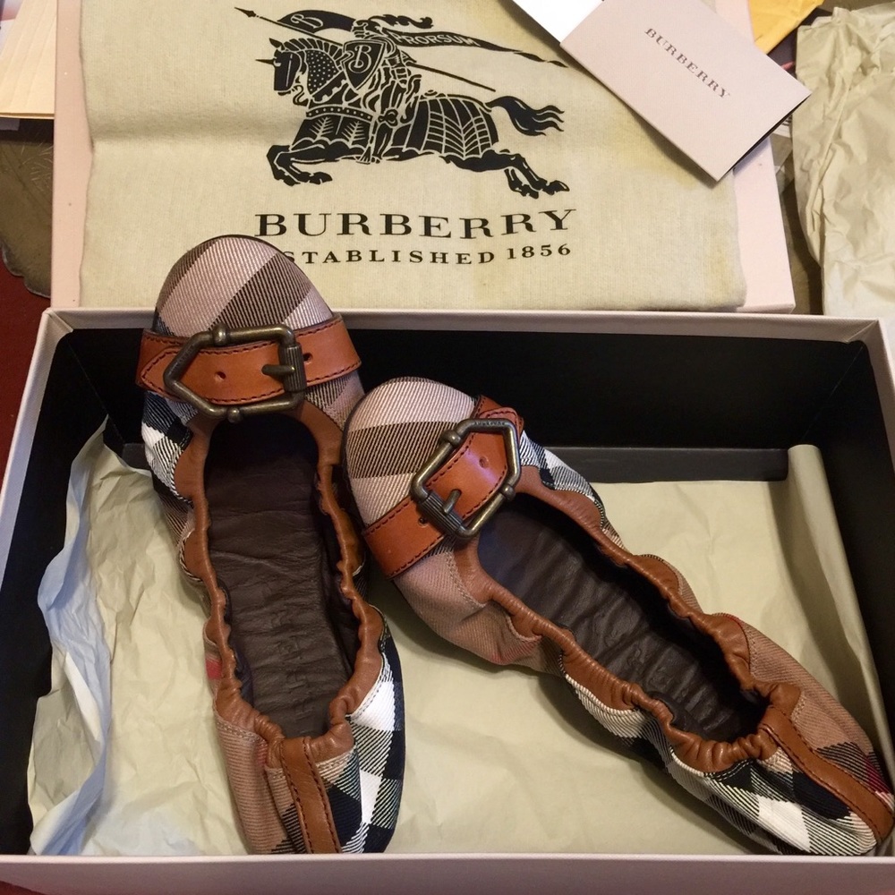 Burberry Glengall Ballerina Shoes