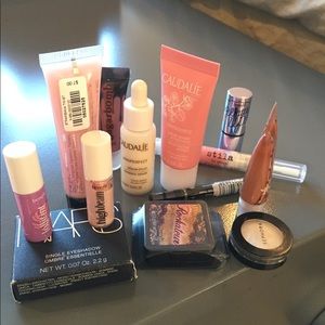 Makeup minis NEVER used