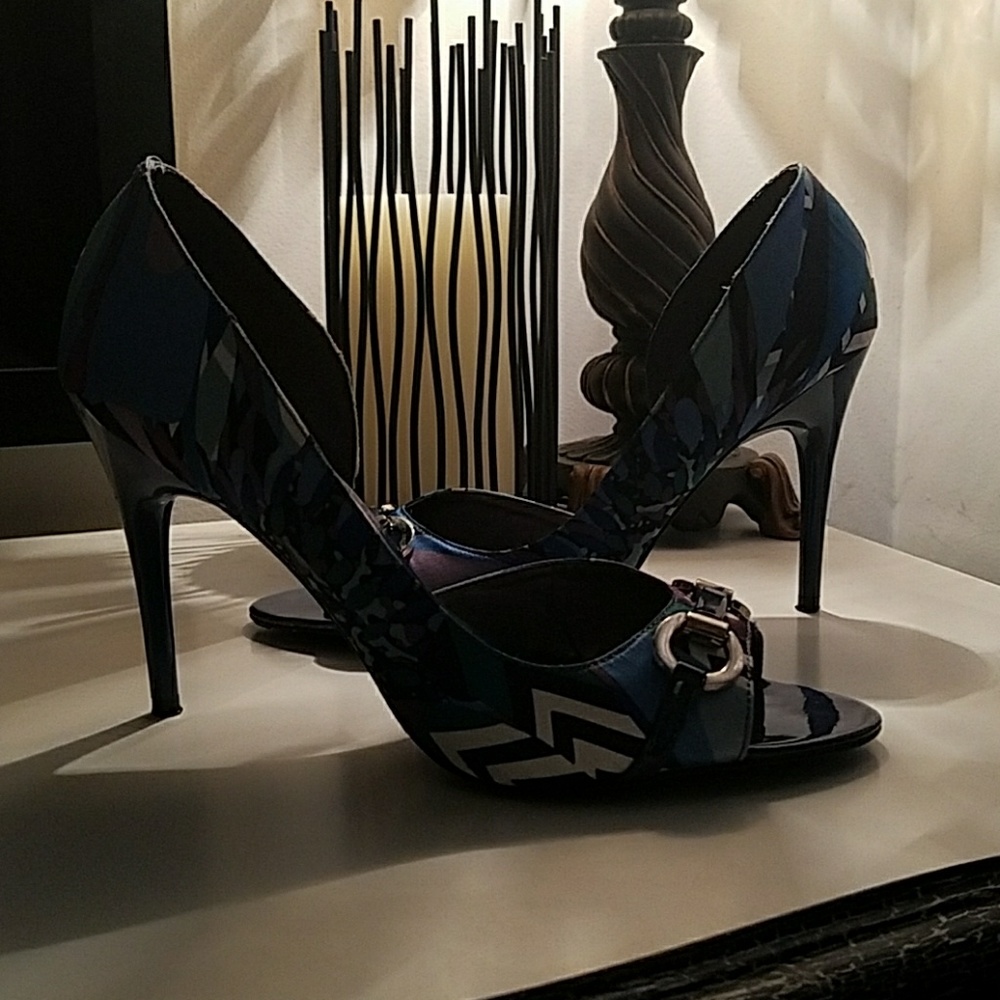 CARLOS SANTANA SHOES