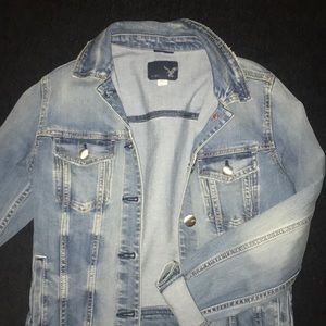 AE Jean Jacket 💙