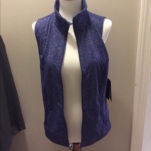 BNWT UA vest