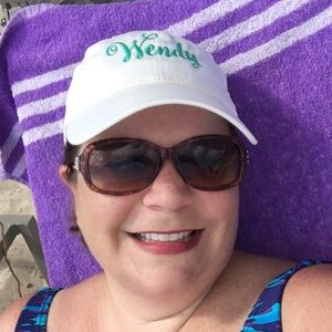 Meet your Posher, Wendy