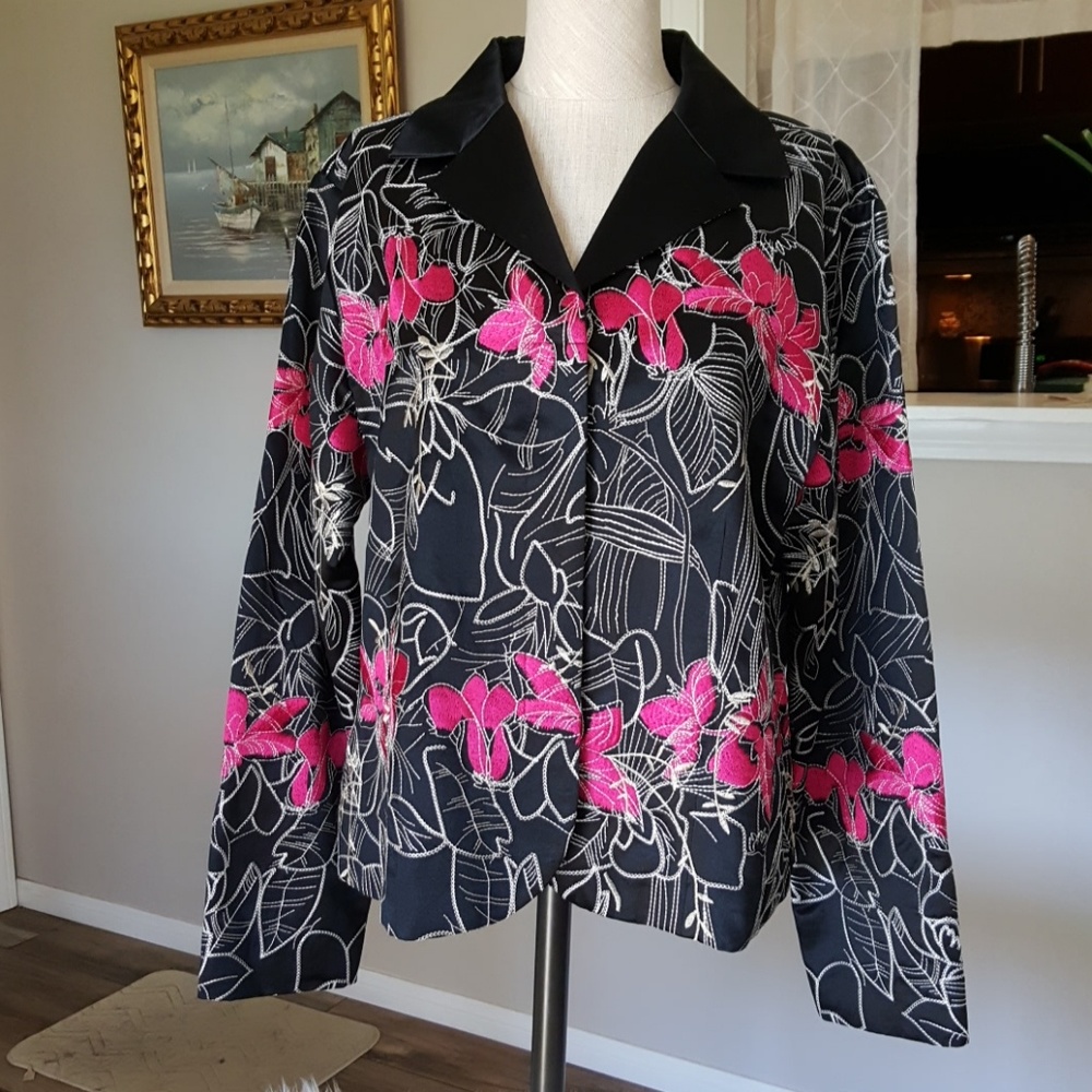Chicos Embroidered coat