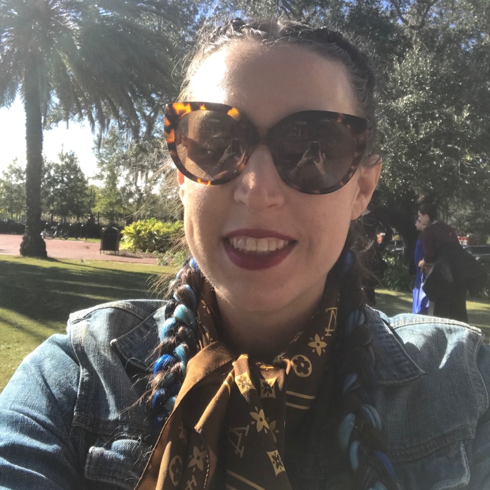 Meet your Posher, Rachel