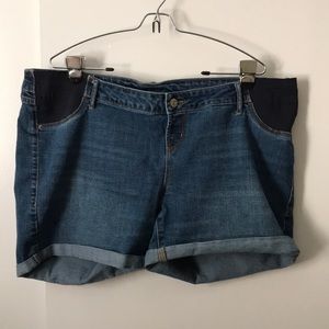 Old Navy Maternity Shorts