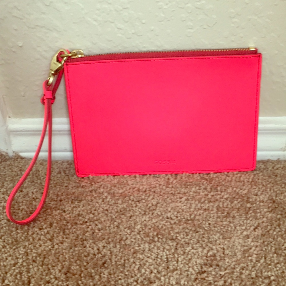 NWOT Hot pink Fossil wristlet