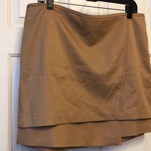 NWOT Camel skirt from WHBM - size 14