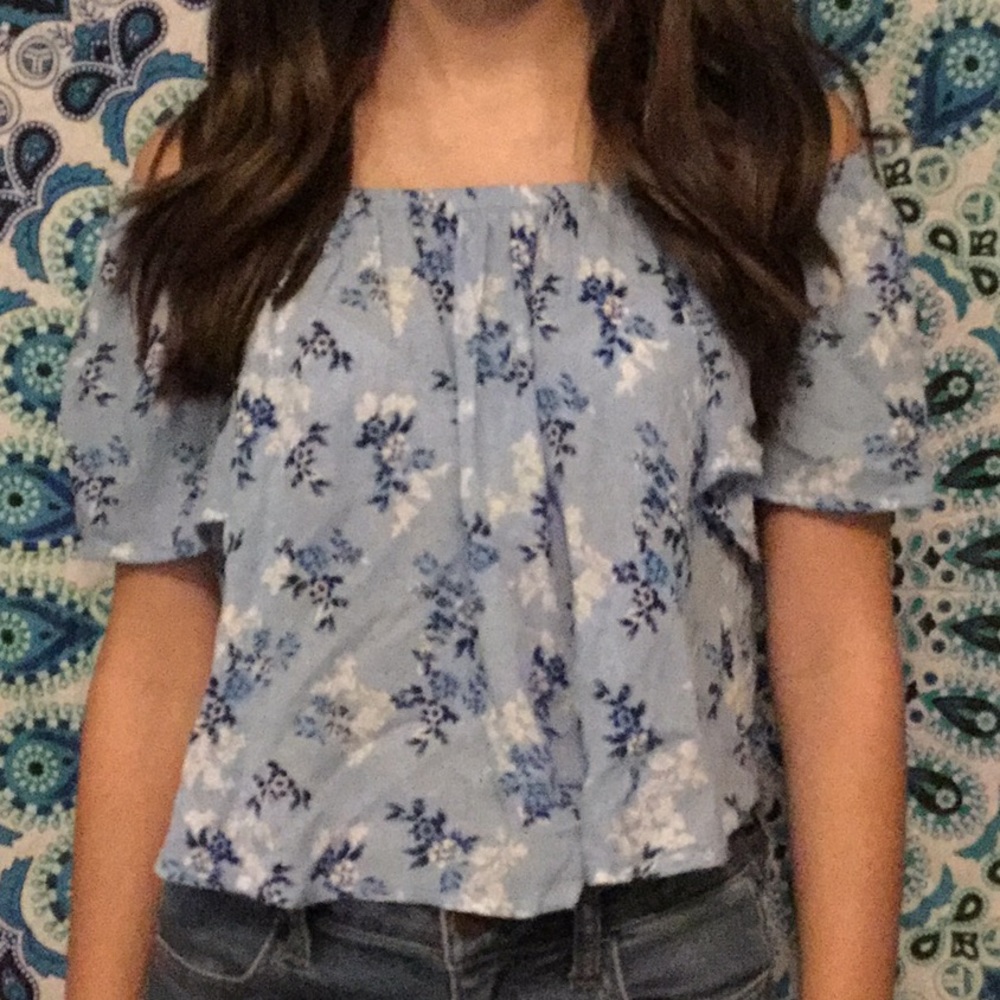 Short sleeve off the shoulder top