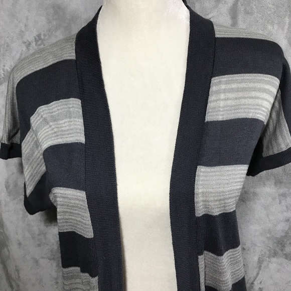 Black and Gray Striped Cardigan - Picture 4 of 8