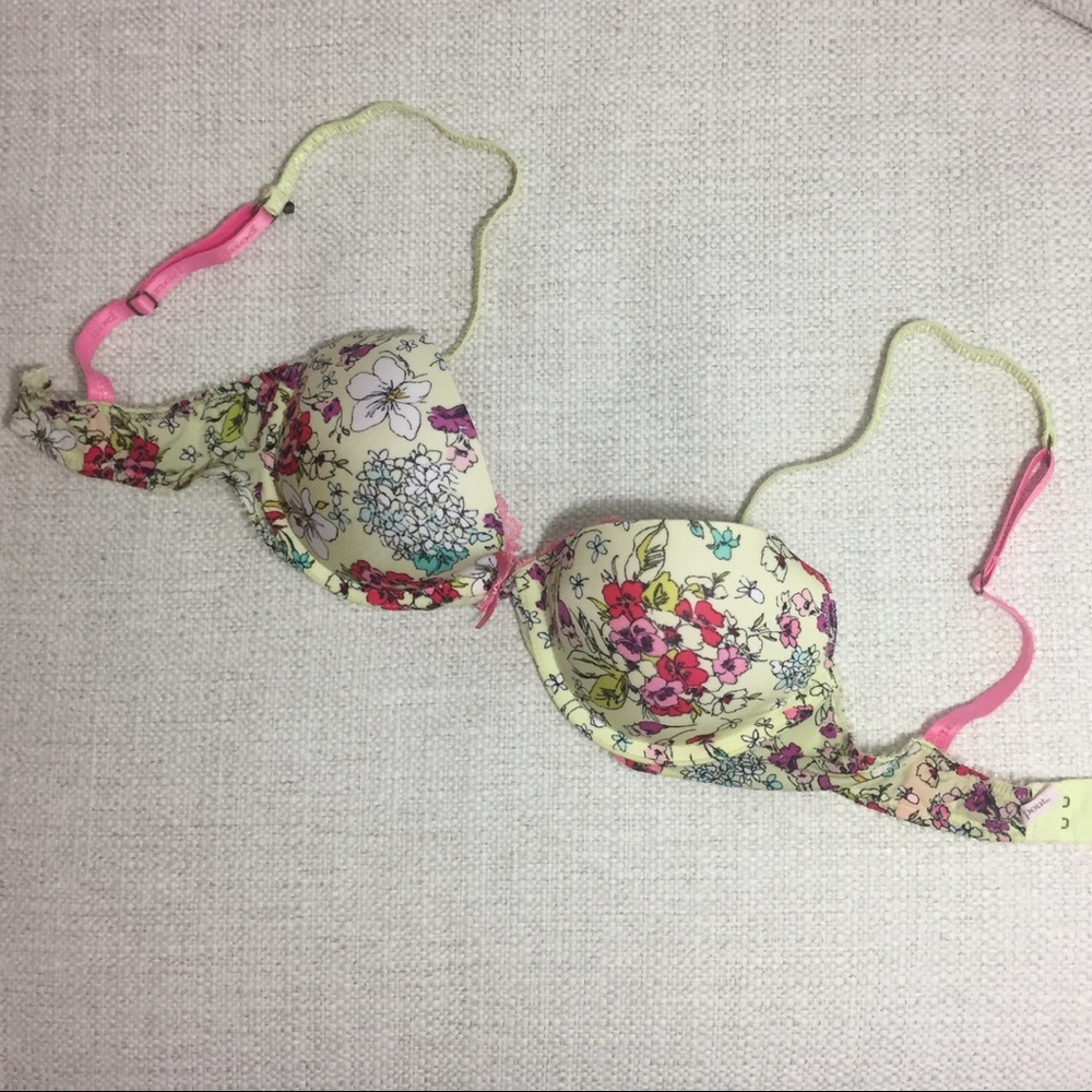 Victoria's Secret Bra Pink and Green Floral - 32C