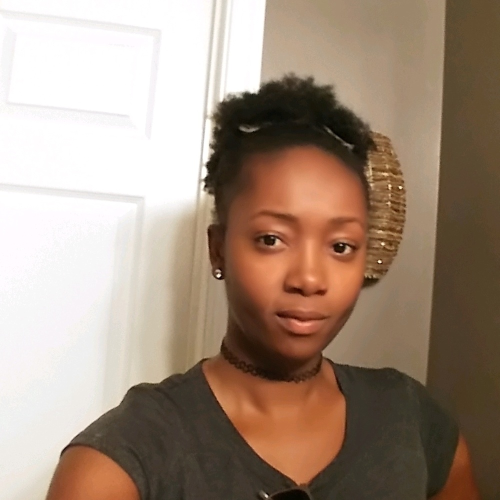 Meet your Posher, Gessica