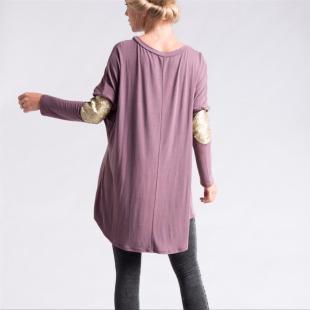 Sequin elbow patch Tunic - Picture 2 of 5