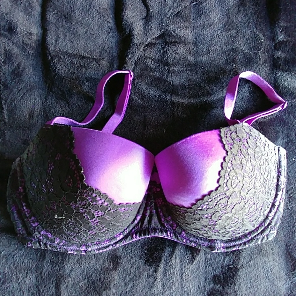 Victoria's Secret Balconet Bra 34DD