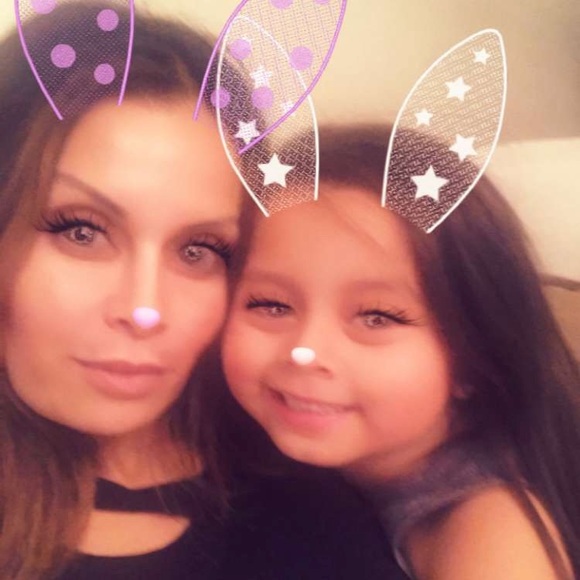 Meet your Posher, Adriana - Picture 1 of 1