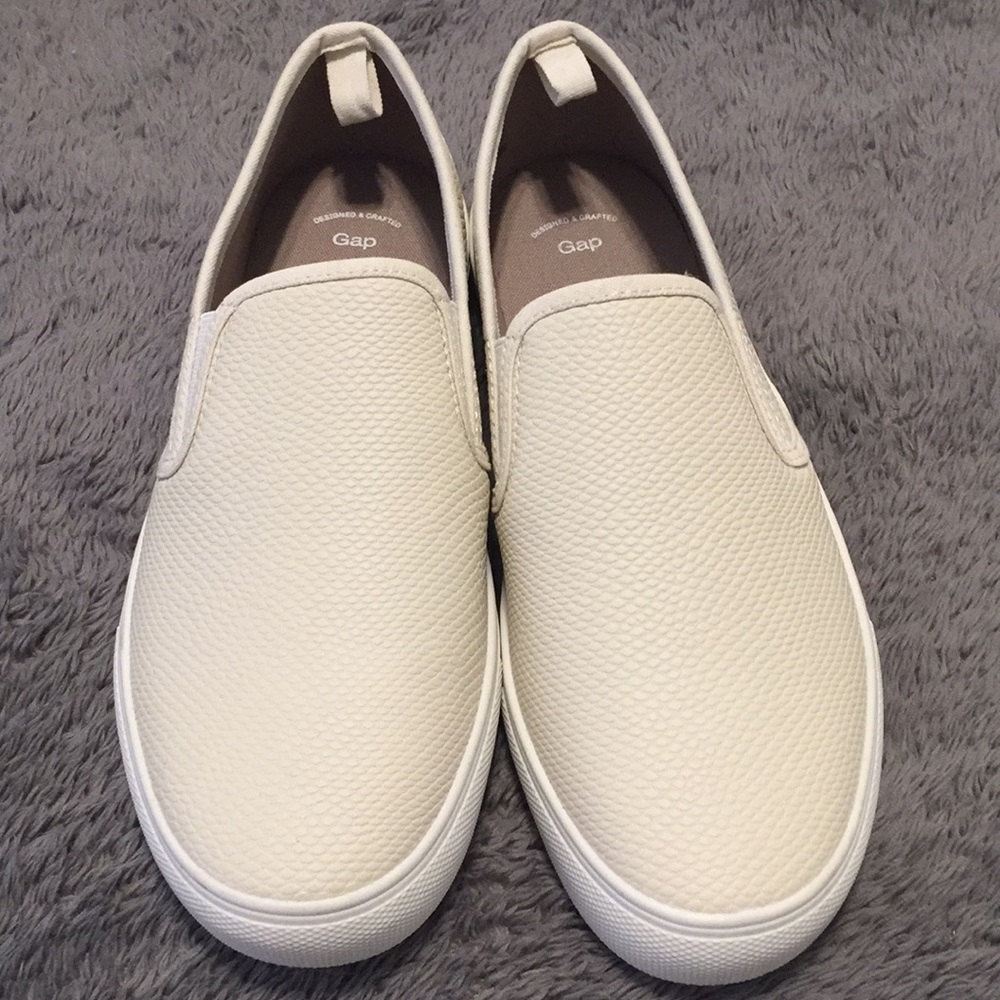Cream Slip on shoes