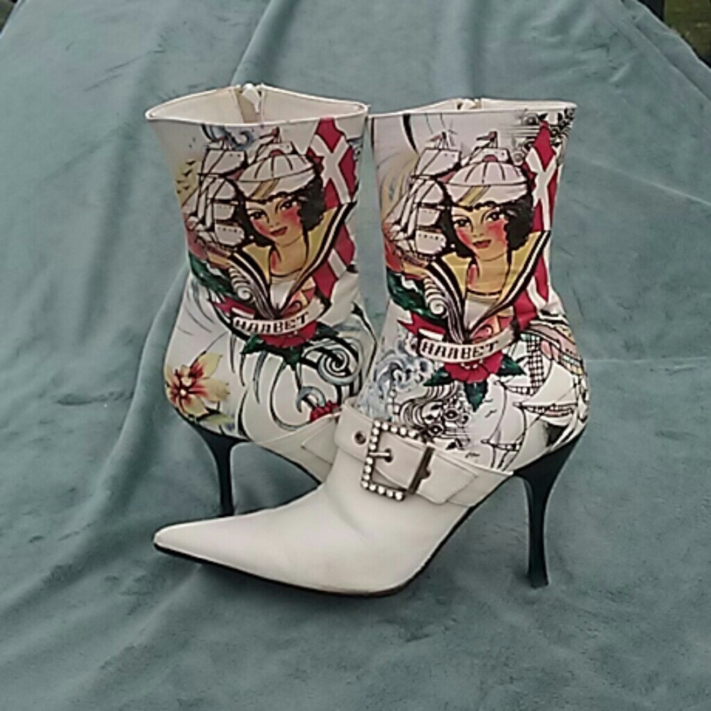 Women's boots