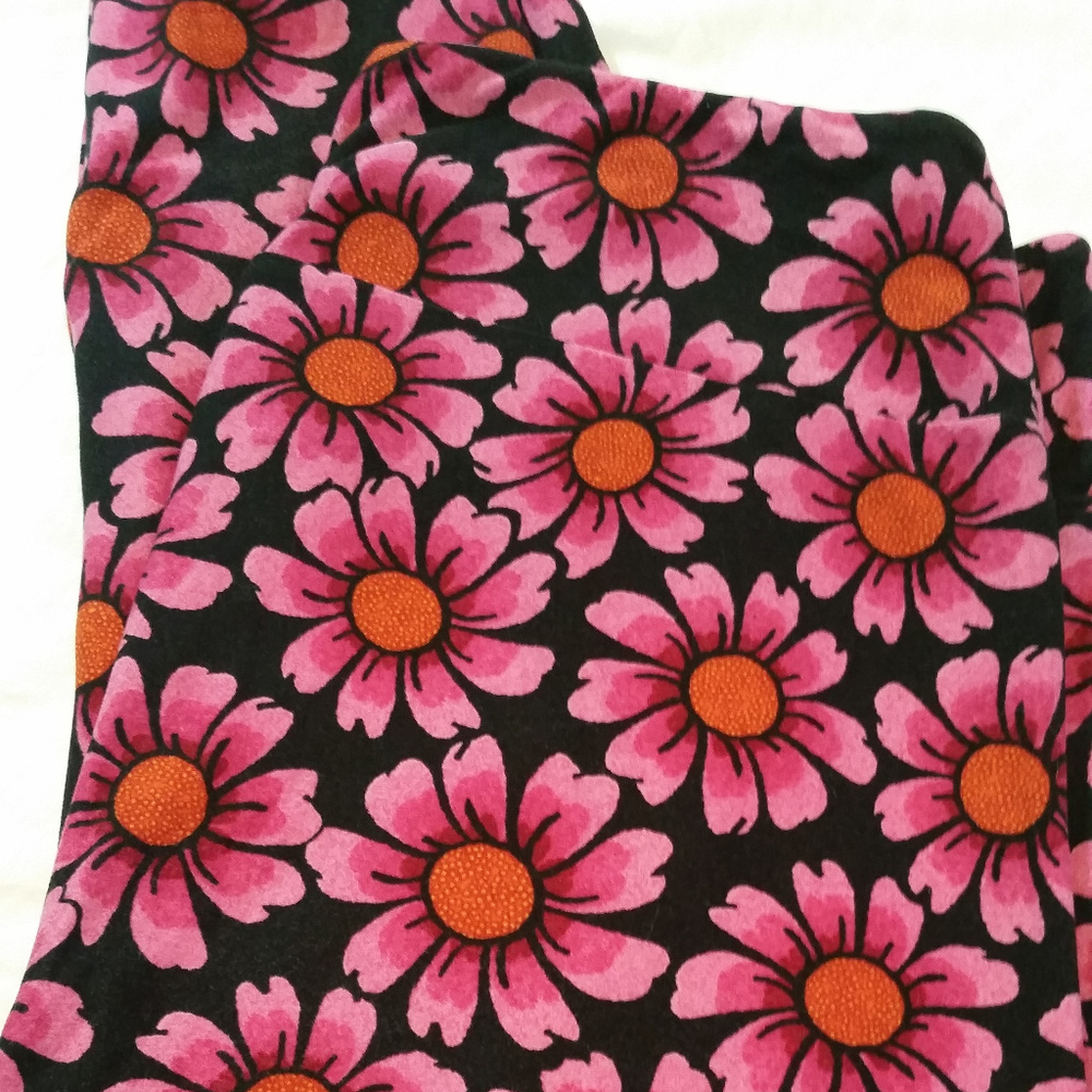 Pink Daisy TC leggings