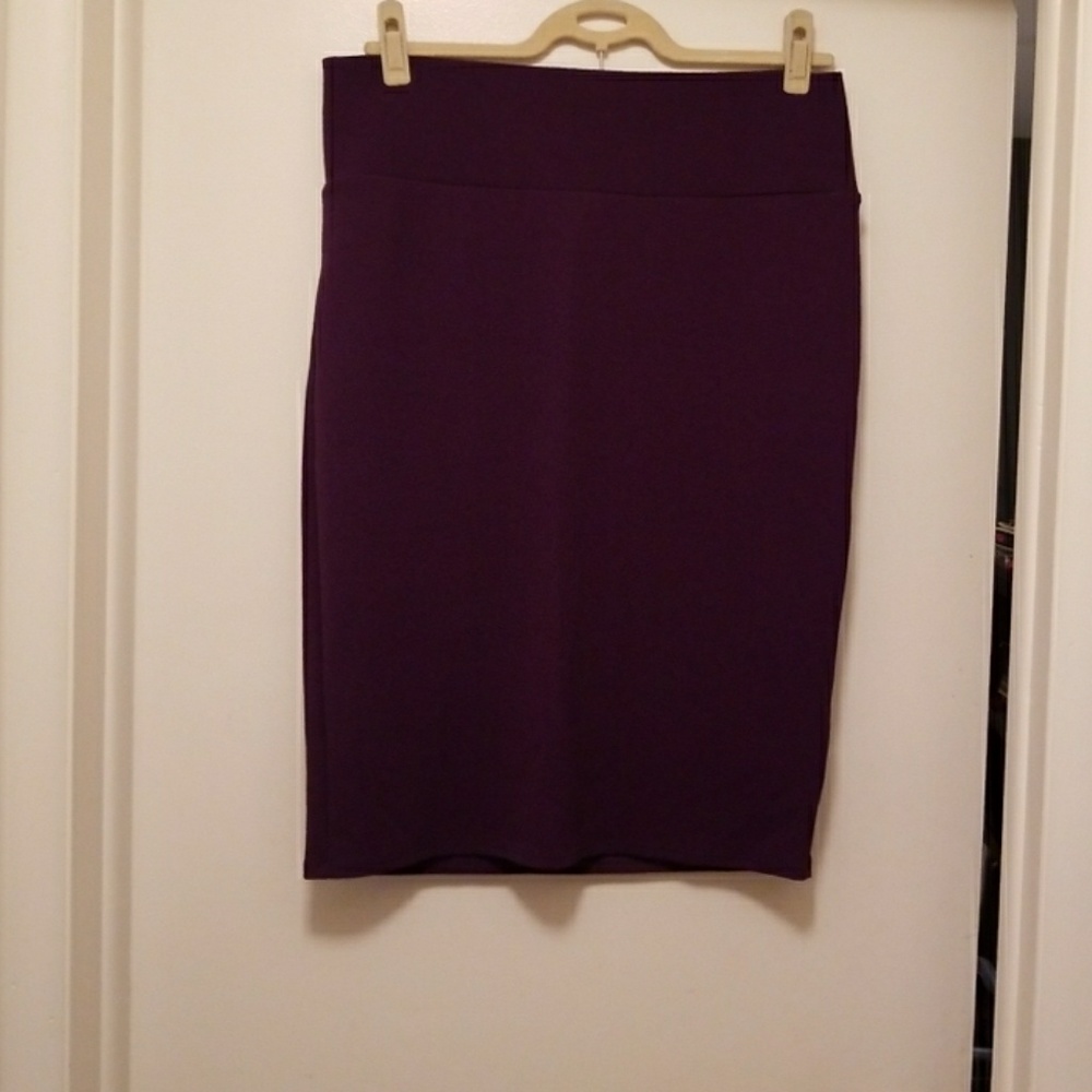 Lula Roe Cassie Skirt