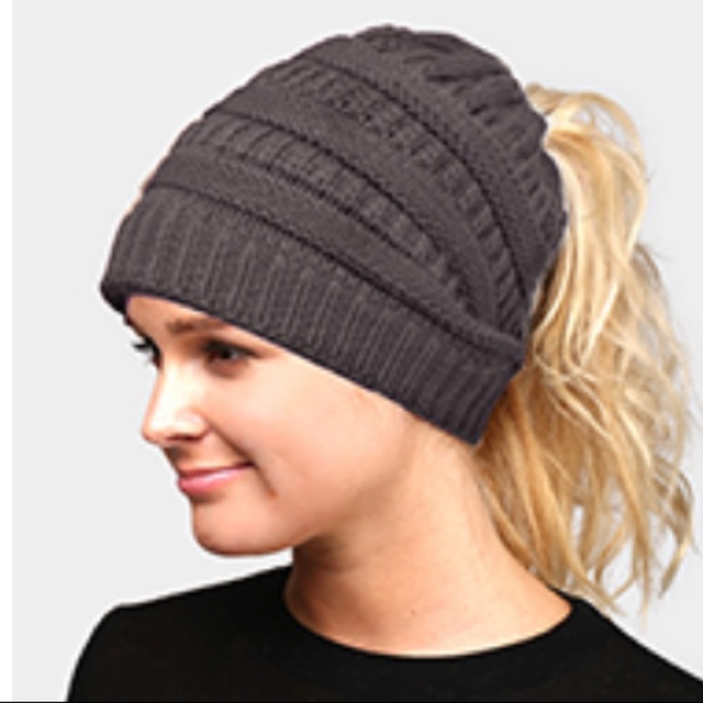 Charcoal knit stocking cap with ponytail opening