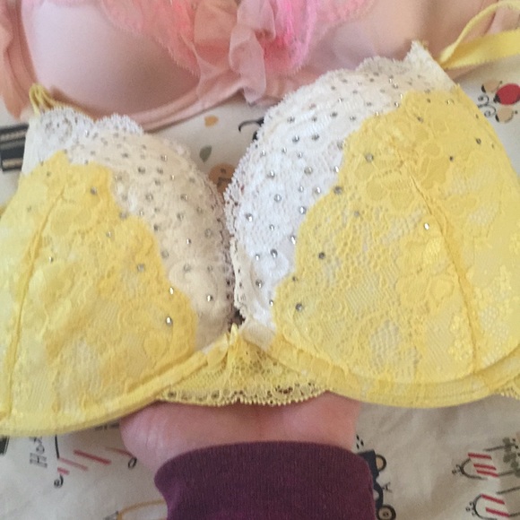 Victoria’s Secret Dream Angels Push Up Bras 32DD - Picture 7 of 8