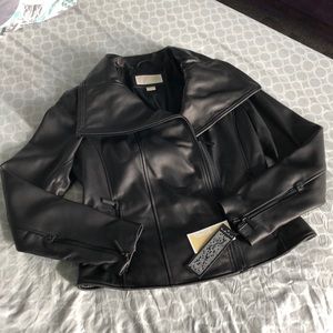 MICHAEL MICHAEL KORS black genuine leather jacket