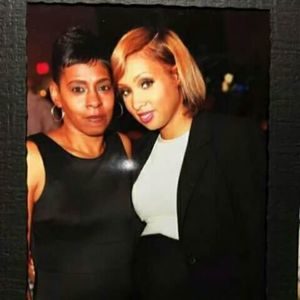 Meet your Posher, Renee