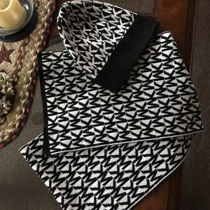 Authentic michael kors hat and scarf set