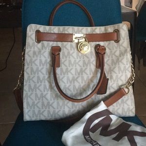Like Mew Michael Kors Hamilton Tote