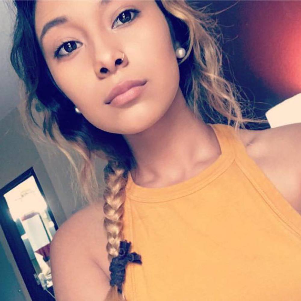 Meet your Posher, Selena