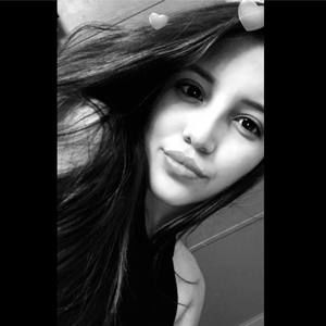 Meet your Posher, Alondra