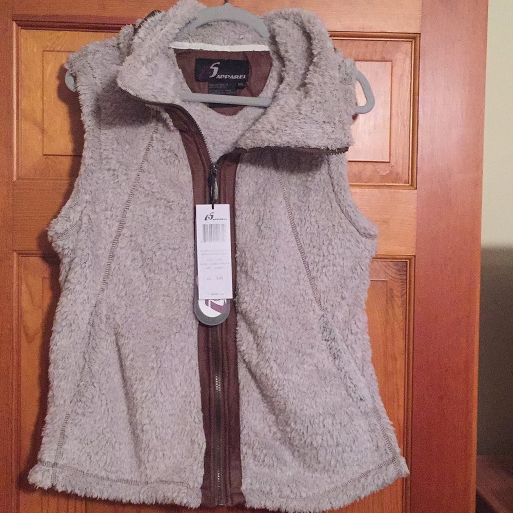 Sherpa style zip up vest