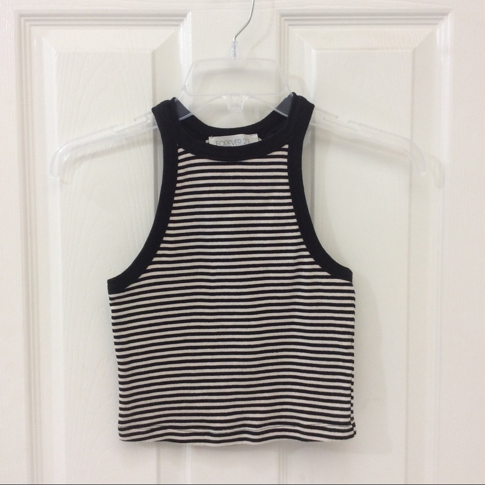 Cropped & Ribbed Tank Top