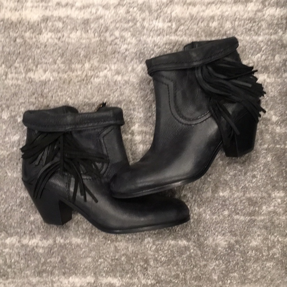 Fringe booties