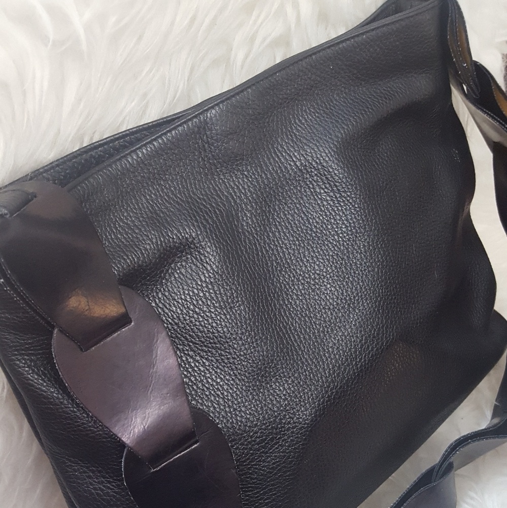 Preswick & Moore Italy Leather Crossbody - Picture 5 of 8