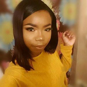 Meet your Posher, Marissa