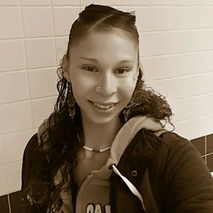 Meet your Posher, Jade