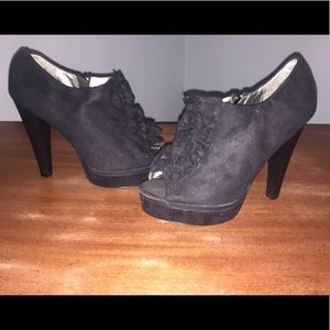 Woman’s Heels Size 7