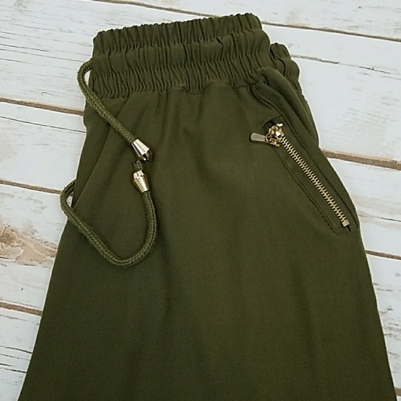 **SOLD** Incredibly Soft Brushed Green Joggers - Picture 2 of 4