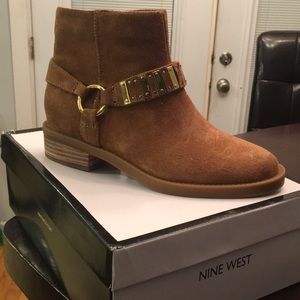 Cognac suede Nine West booties