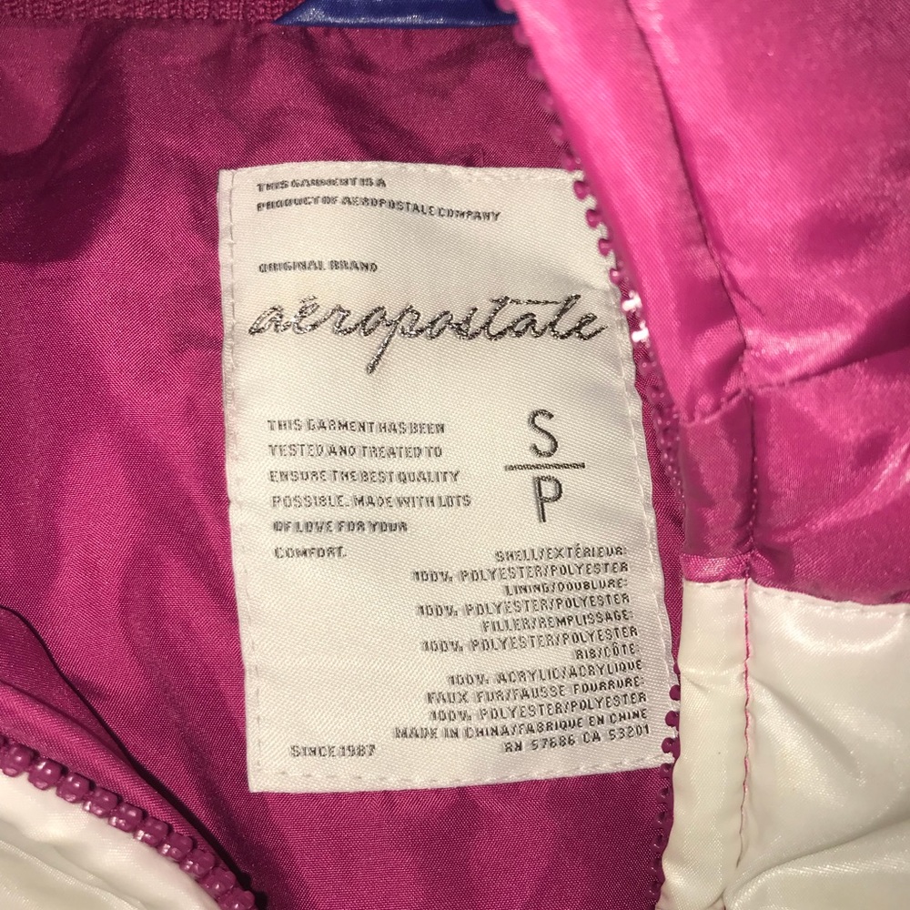 S vest - Picture 2 of 3