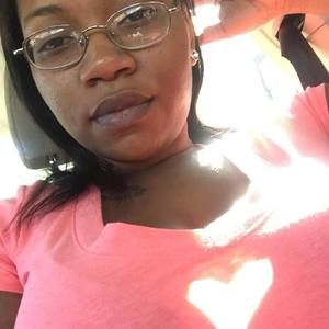 Meet your Posher, Tonisha