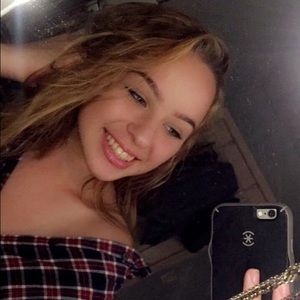 Meet your Posher, Hannah