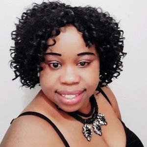 Meet your Posher, Kadiatou