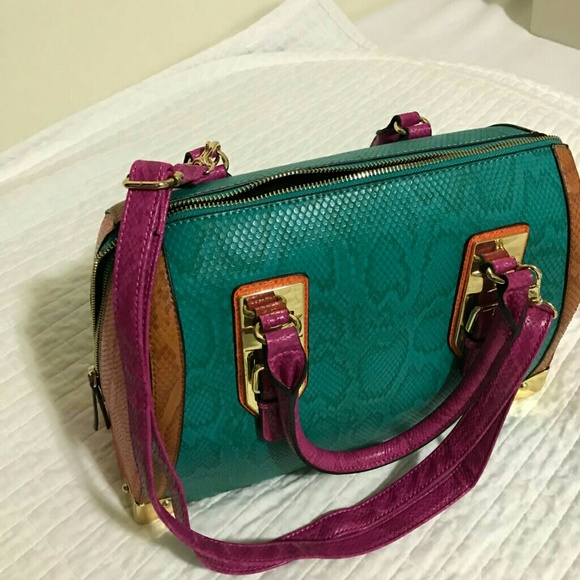 Womens handbags (SOLD) - Picture 1 of 6