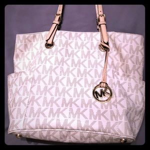 Michael Kors Jet Set Logo Monogram Item Tote bag