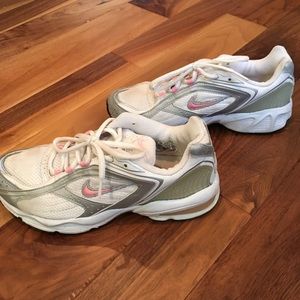 Nike women’s running shoes