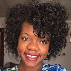 Meet your Posher, Chrishonda