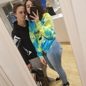 Meet your Posher, Devon